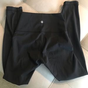 lululemon athletica Pants - Wunder under leggings lululemon athletica Pants - Wunder under leggings